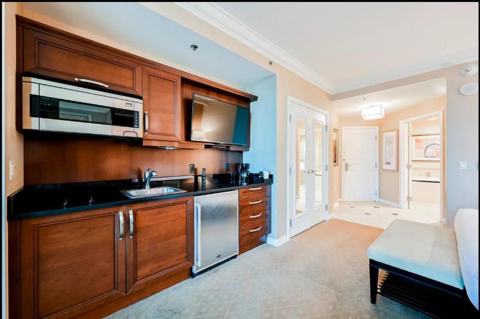 לאס וגאס Signature Mgm Suite With Strip And Sphere View מראה חיצוני תמונה