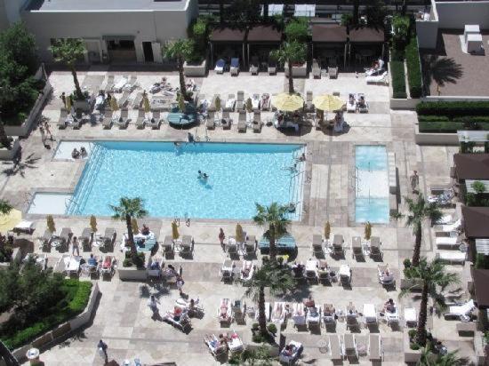 לאס וגאס Signature Mgm Suite With Strip And Sphere View מראה חיצוני תמונה
